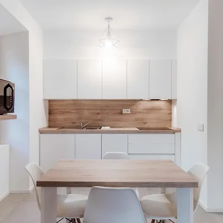 Апартаменты Palazzo Marinetti - By Myhomeincomo Комо