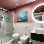 Apartamento Palazzo Marinetti - By Myhomeincomo *