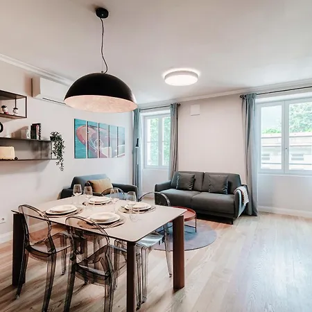 Apartamento Palazzo Marinetti - By Myhomeincomo *