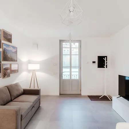 Palazzo Marinetti - By Myhomeincomo Apartamento Como