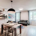 דירה Palazzo Marinetti - By Myhomeincomo *